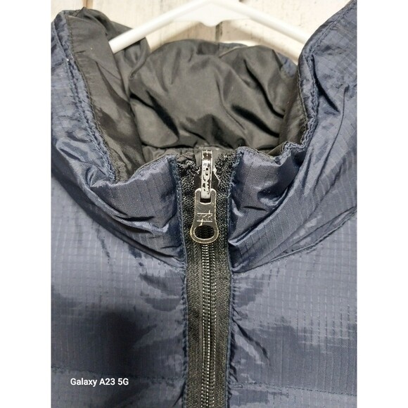 Gap Men's XL Down Puffer Vest Jacket Reversible Blue Black Packable Warm Coat - Picture 3 of 10